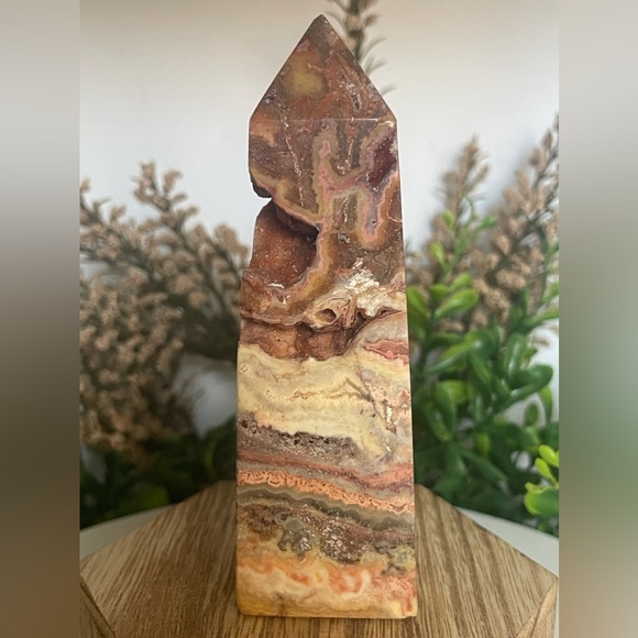 Crazy Lace Tower  4.5” - Picture 3 of 9